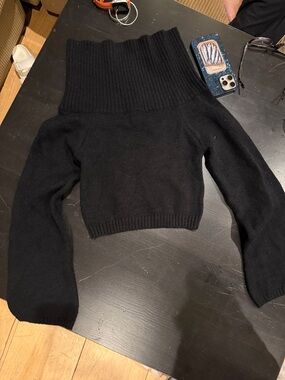 SHEIN Black Off-Shoulder Ribbed Cropped Sweater